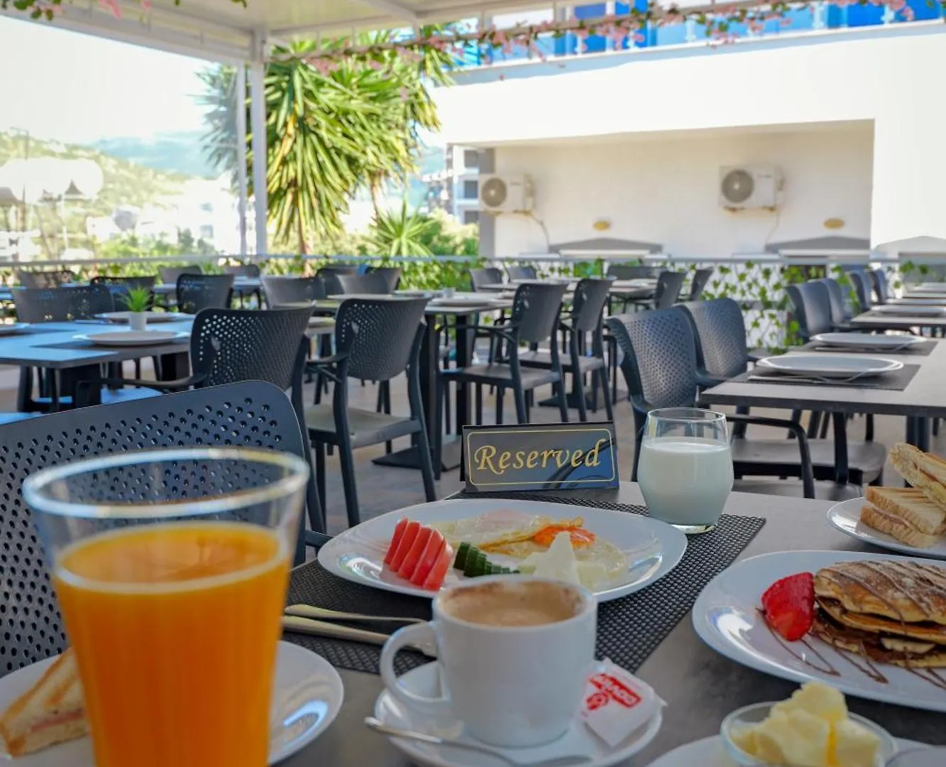 Hotel Deja Vu Ksamil 0*,