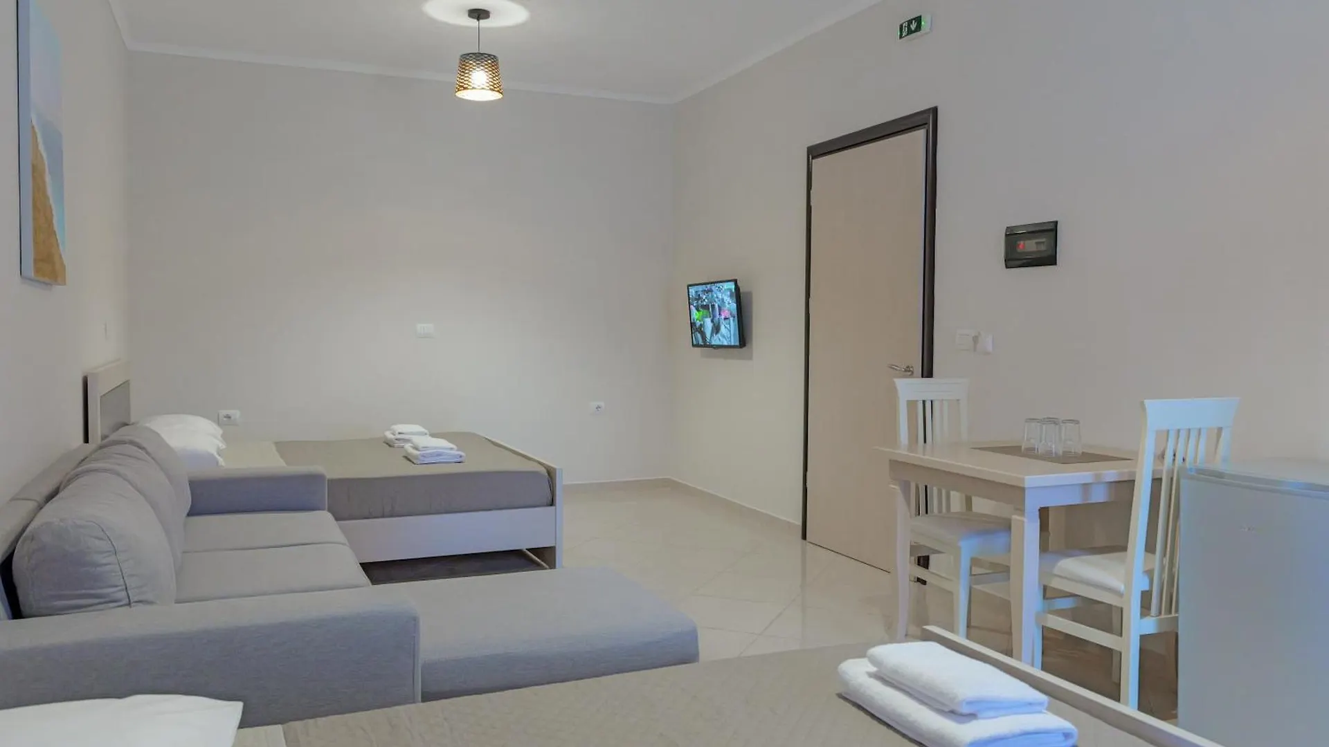 Hotel Deja Vu Ksamil