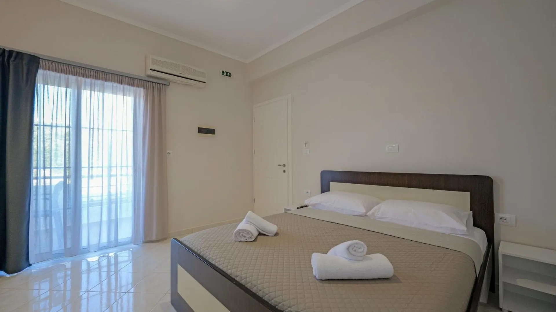 Hotel Deja Vu Ksamil