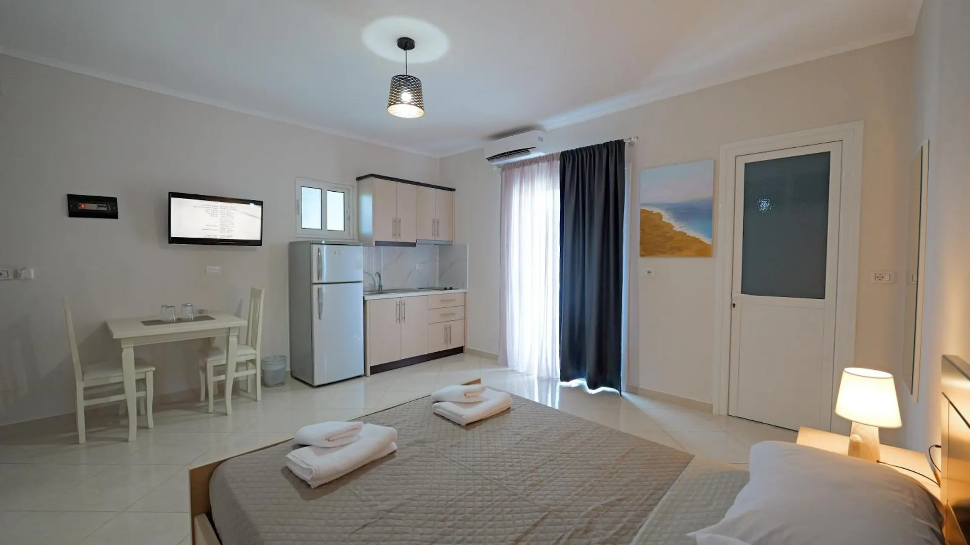 Hotel Deja Vu Ksamil